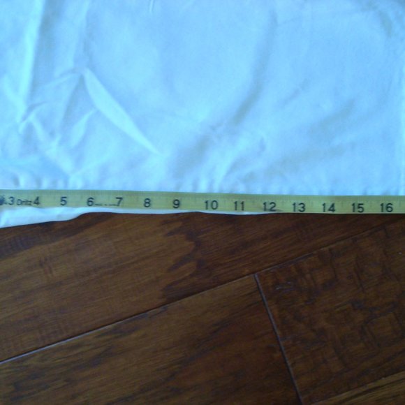 NWT Gloria Vanderbilt Avery Pull On Skimmer Mid-Rise Capris White sz 8 - Picture 9 of 13